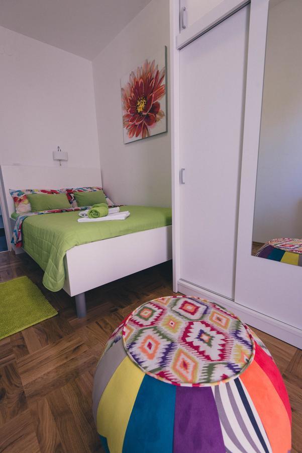 Apartments Sunny Garden Brodarica  Exterior photo